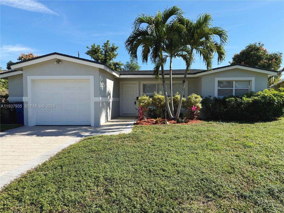 待售: $489,000 (4 贝兹, 2 浴室, 0 平方英尺)