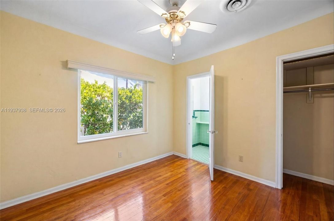 For Sale: $1,499,000 (3 beds, 2 baths, 1238 Square Feet)