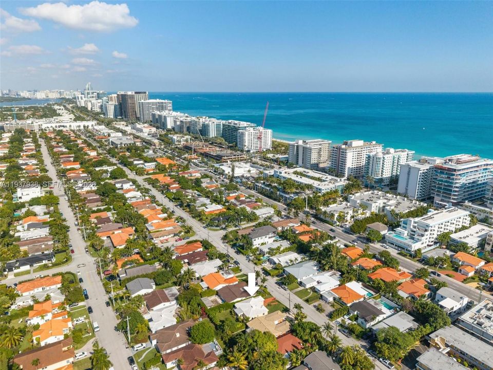 For Sale: $1,499,000 (3 beds, 2 baths, 1238 Square Feet)