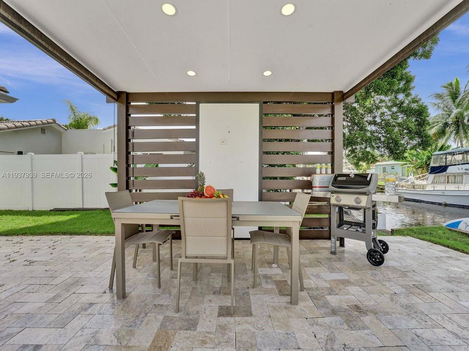 待售: $1,240,000 (3 贝兹, 2 浴室, 1080 平方英尺)