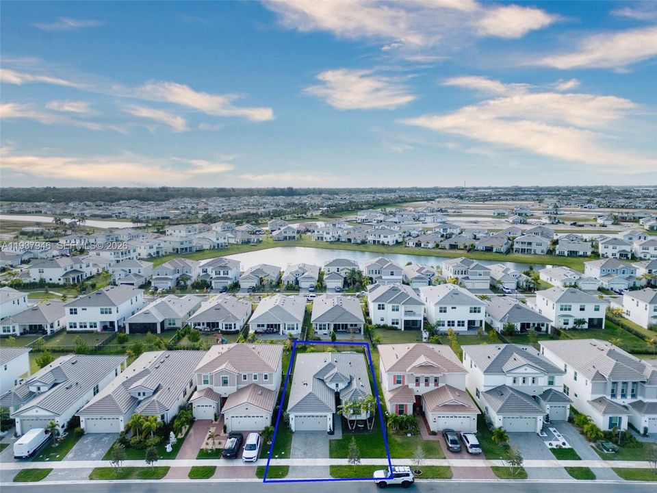 待售: $589,999 (3 贝兹, 2 浴室, 1913 平方英尺)