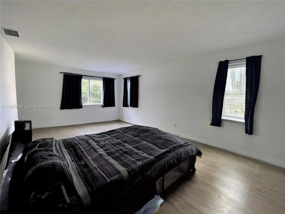 En Renta: $3,400 (3 camas, 2 baños, 1645 Pies cuadrados)