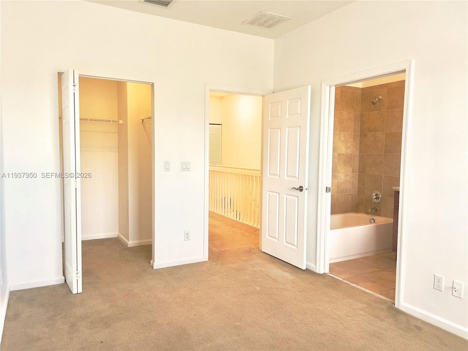 待售: $365,000 (2 贝兹, 2 浴室, 1454 平方英尺)