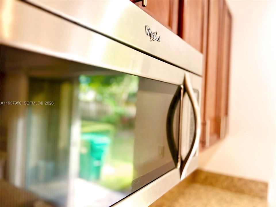 待售: $365,000 (2 贝兹, 2 浴室, 1454 平方英尺)