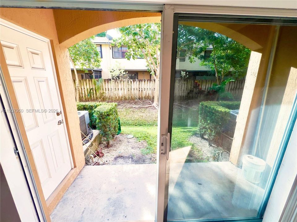 待售: $365,000 (2 贝兹, 2 浴室, 1454 平方英尺)