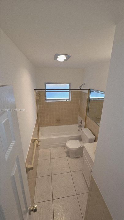 В аренду: $3,000 (3 спален, 2 ванн, 1629 Квадратных фут)