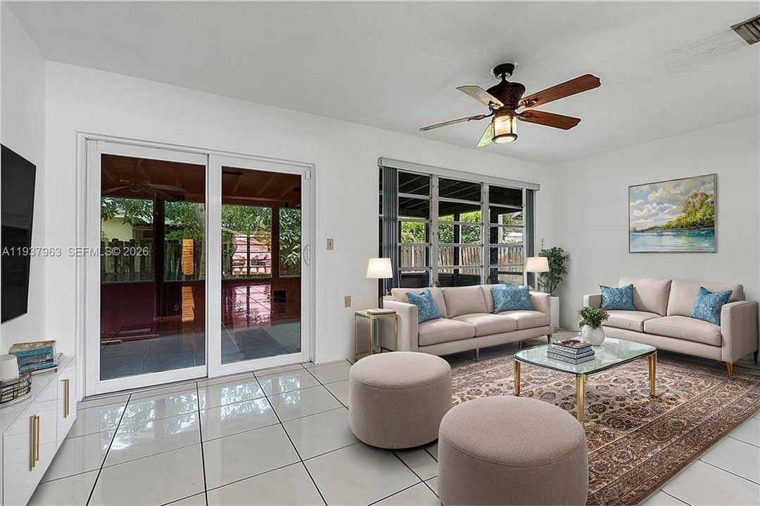 出租: $3,800 (4 贝兹, 2 浴室, 1814 平方英尺)