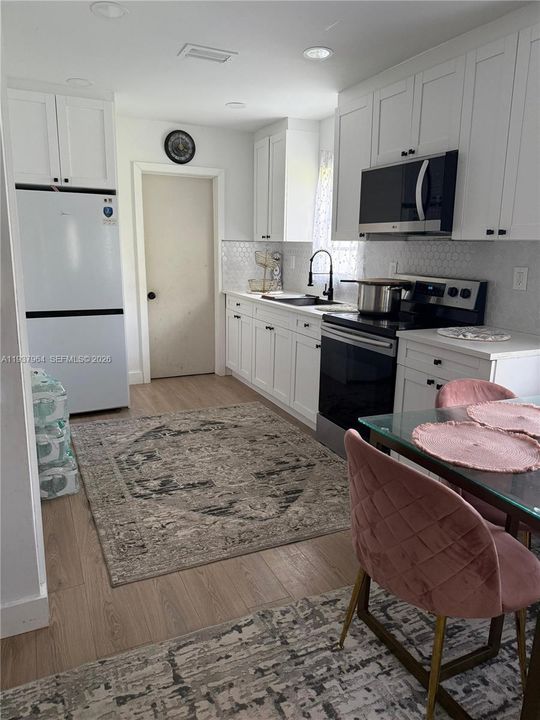 En Renta: $2,800 (3 camas, 1 baños, 1720 Pies cuadrados)