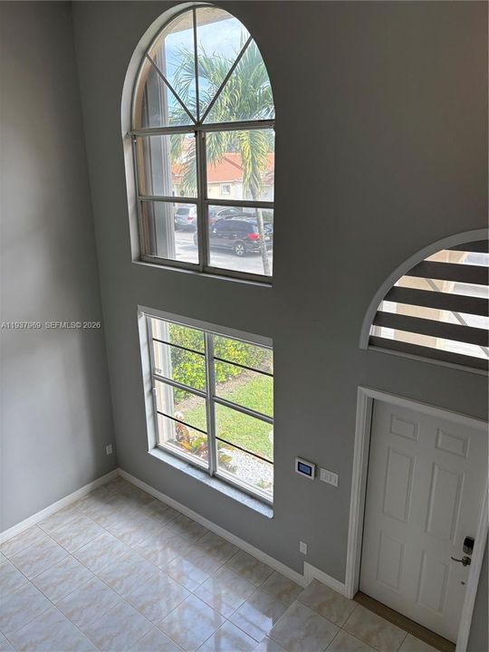 待售: $650,000 (3 贝兹, 2 浴室, 1479 平方英尺)