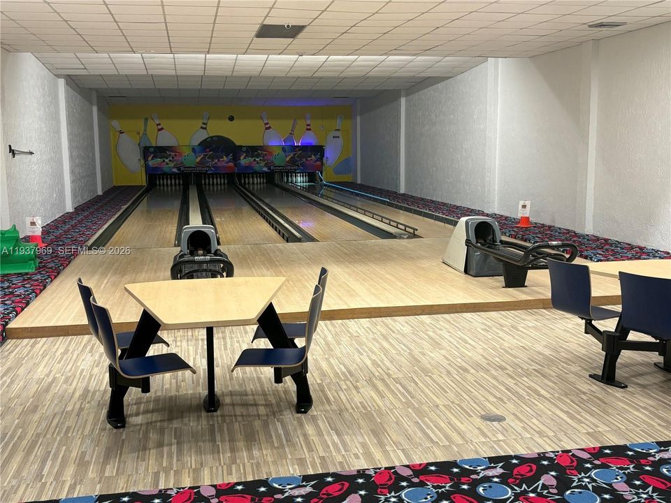 待售: $650,000 (3 贝兹, 2 浴室, 1479 平方英尺)