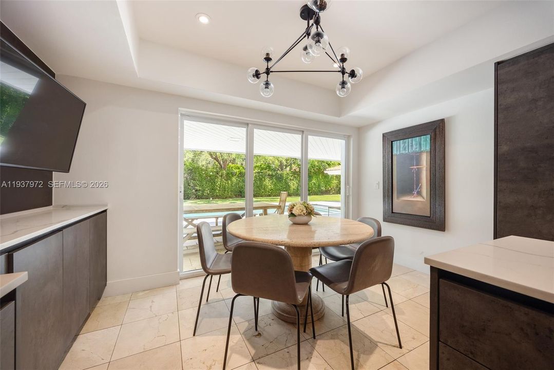 En Renta: $25,000 (5 camas, 5 baños, 3729 Pies cuadrados)