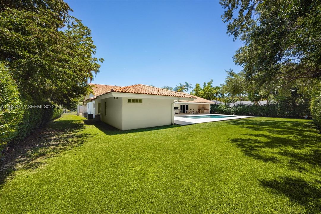 En Renta: $25,000 (5 camas, 5 baños, 3729 Pies cuadrados)