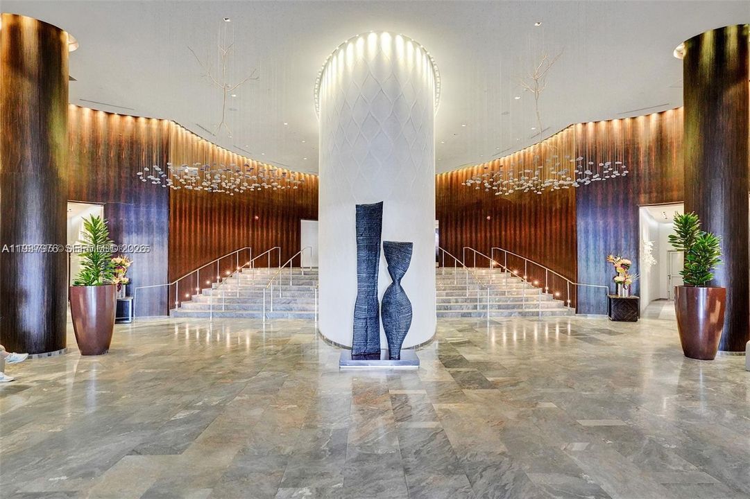 For Sale: $1,549,999 (2 beds, 2 baths, 1886 Square Feet)