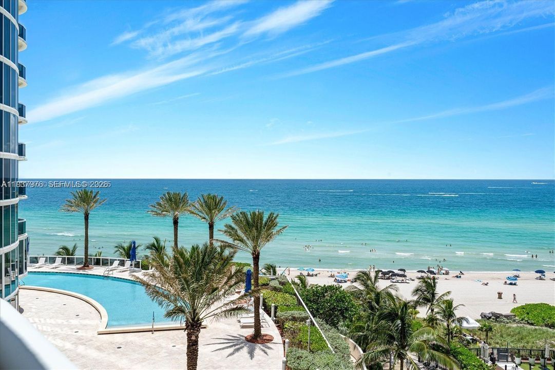 For Sale: $1,549,999 (2 beds, 2 baths, 1886 Square Feet)