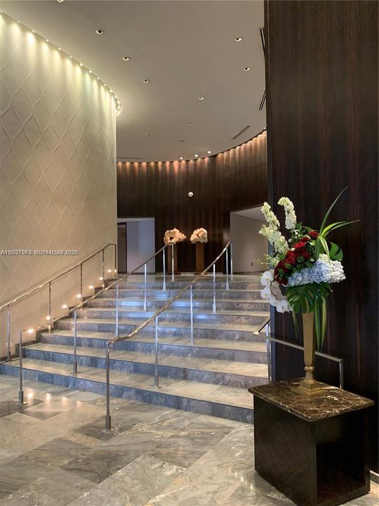 For Sale: $1,549,999 (2 beds, 2 baths, 1886 Square Feet)