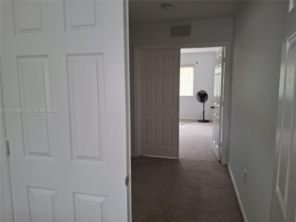 出租: $2,500 (2 贝兹, 2 浴室, 1450 平方英尺)