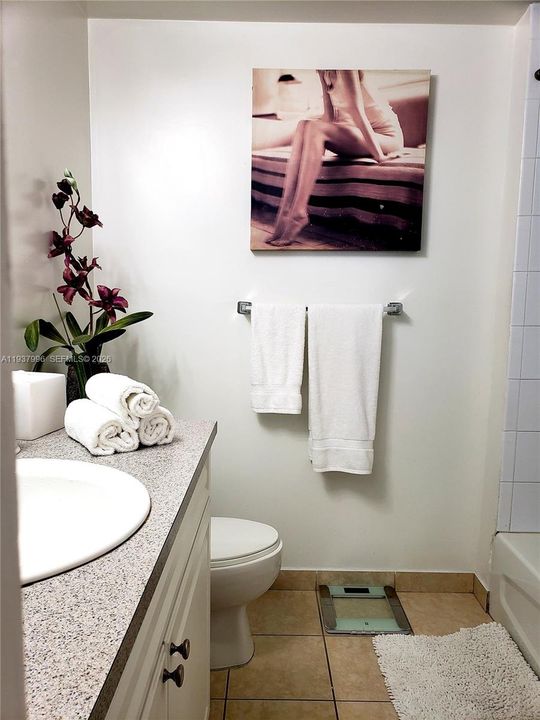 En Renta: $2,250 (2 camas, 2 baños, 840 Pies cuadrados)