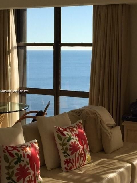 For Rent: $7,950 (2 beds, 2 baths, 1782 Square Feet)