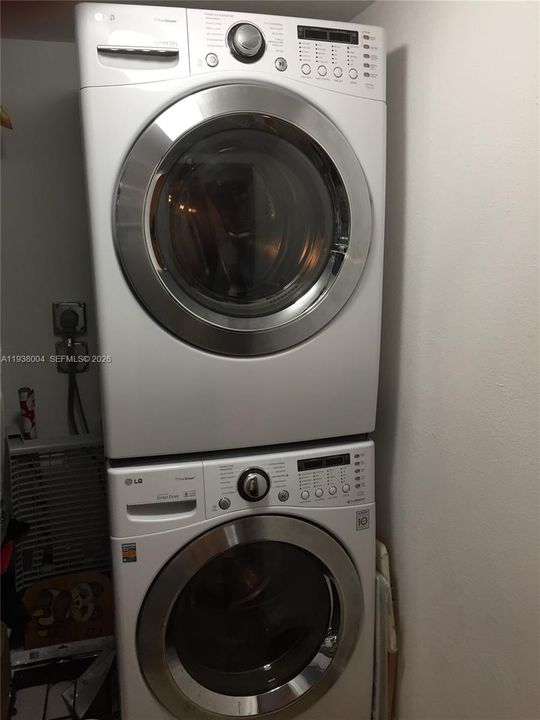 待售: $409,900 (3 贝兹, 2 浴室, 1290 平方英尺)