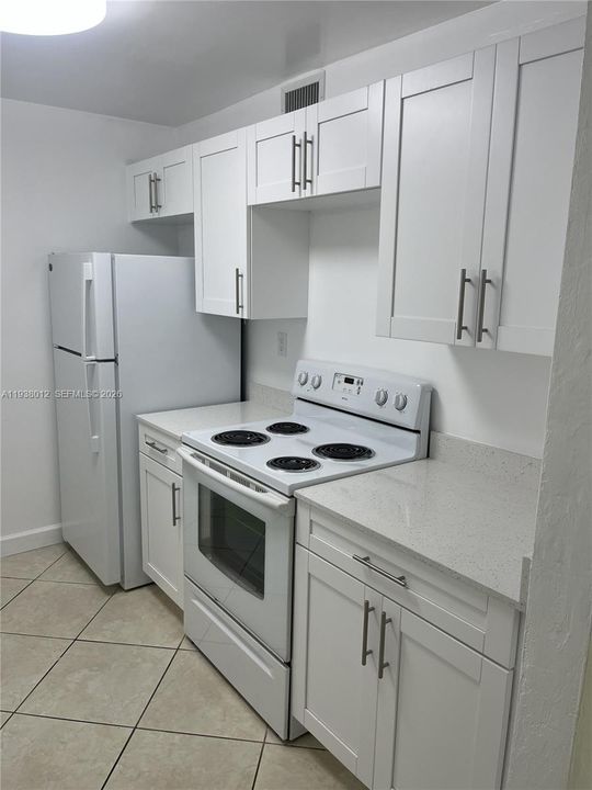 En Renta: $2,200 (2 camas, 2 baños, 955 Pies cuadrados)