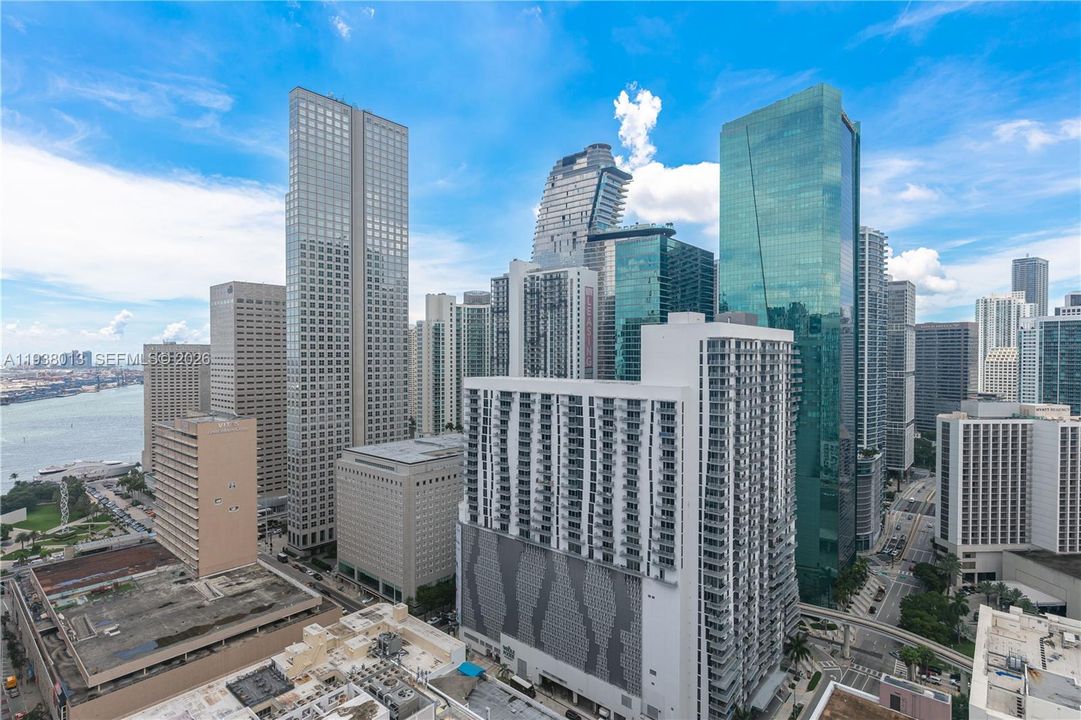 В аренду: $3,100 (1 спален, 1 ванн, 533 Квадратных фут)