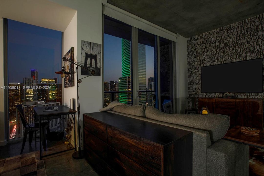 В аренду: $3,100 (1 спален, 1 ванн, 533 Квадратных фут)