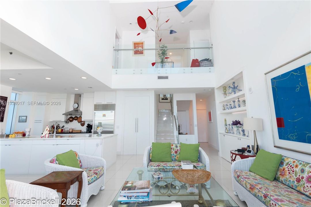 En Venta: $1,795,452 (3 camas, 3 baños, 1926 Pies cuadrados)