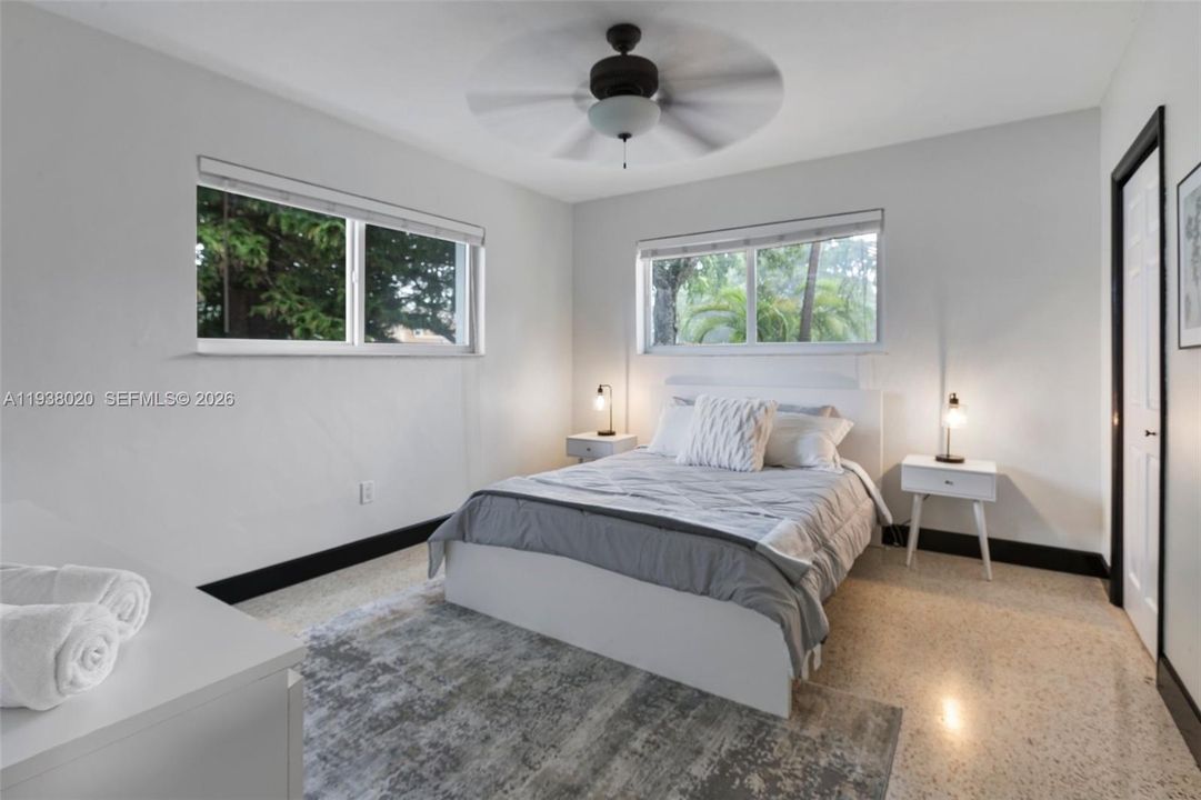 En Venta: $1,100,000 (3 camas, 2 baños, 1500 Pies cuadrados)