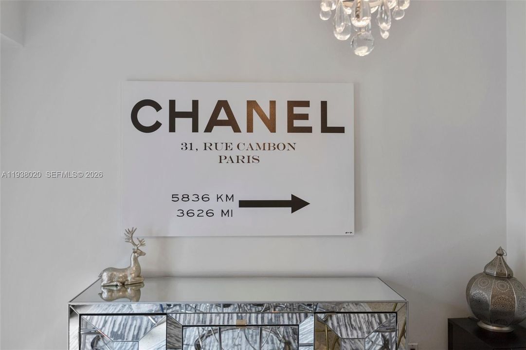 En Venta: $1,100,000 (3 camas, 2 baños, 1500 Pies cuadrados)