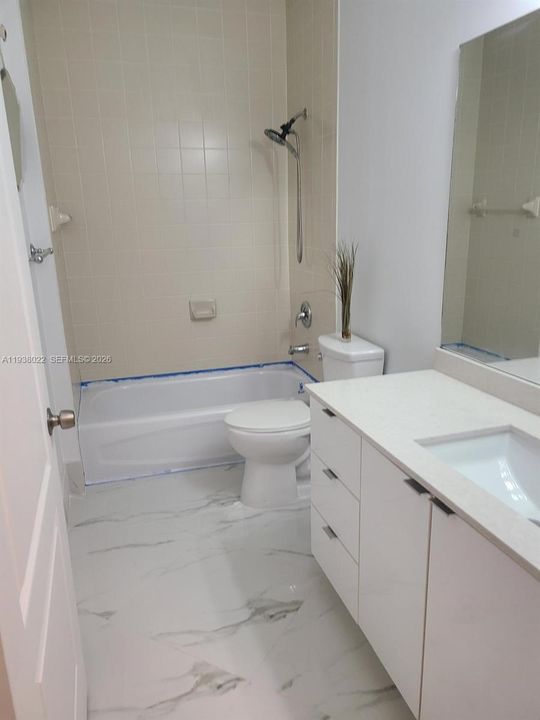 出租: $2,700 (3 贝兹, 2 浴室, 1094 平方英尺)