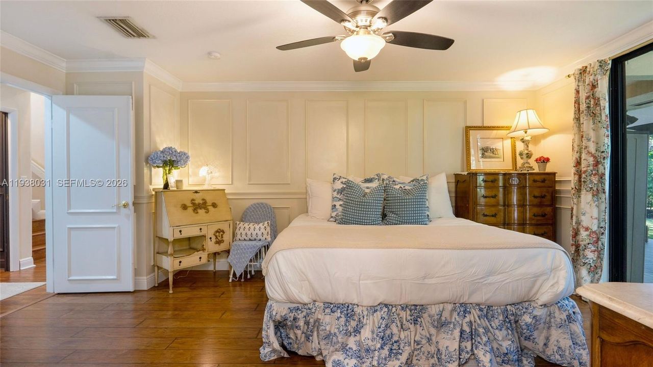 En Venta: $650,000 (3 camas, 2 baños, 2029 Pies cuadrados)