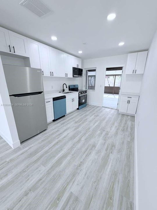 En Venta: $690,000 (0 camas, 0 baños, 1566 Pies cuadrados)