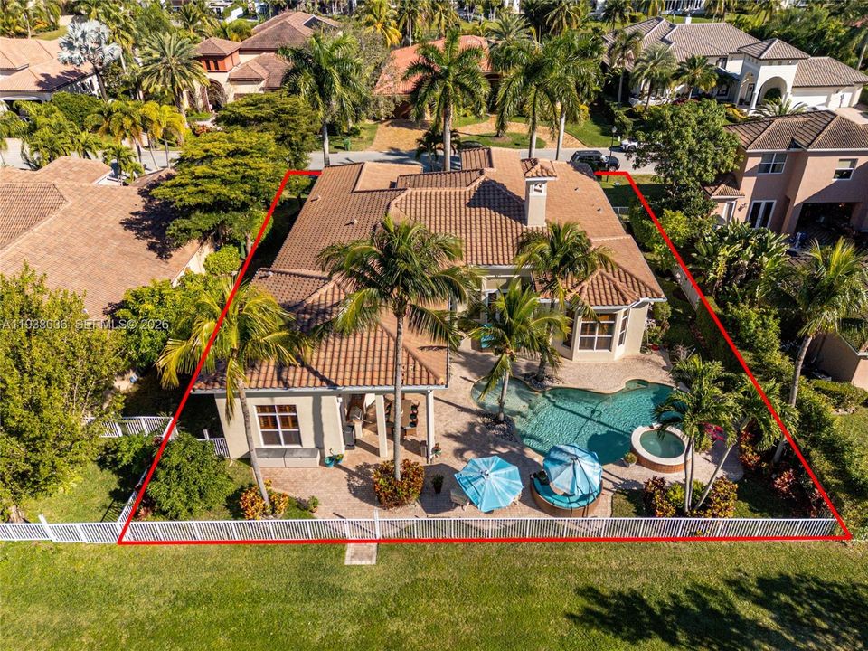 待售: $1,569,995 (5 贝兹, 4 浴室, 4521 平方英尺)