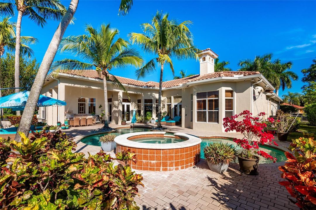 待售: $1,569,995 (5 贝兹, 4 浴室, 4521 平方英尺)