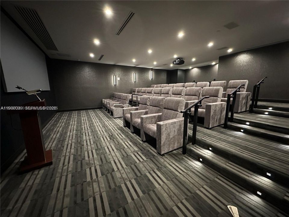 В аренду: $8,750 (3 спален, 3 ванн, 3173 Квадратных фут)