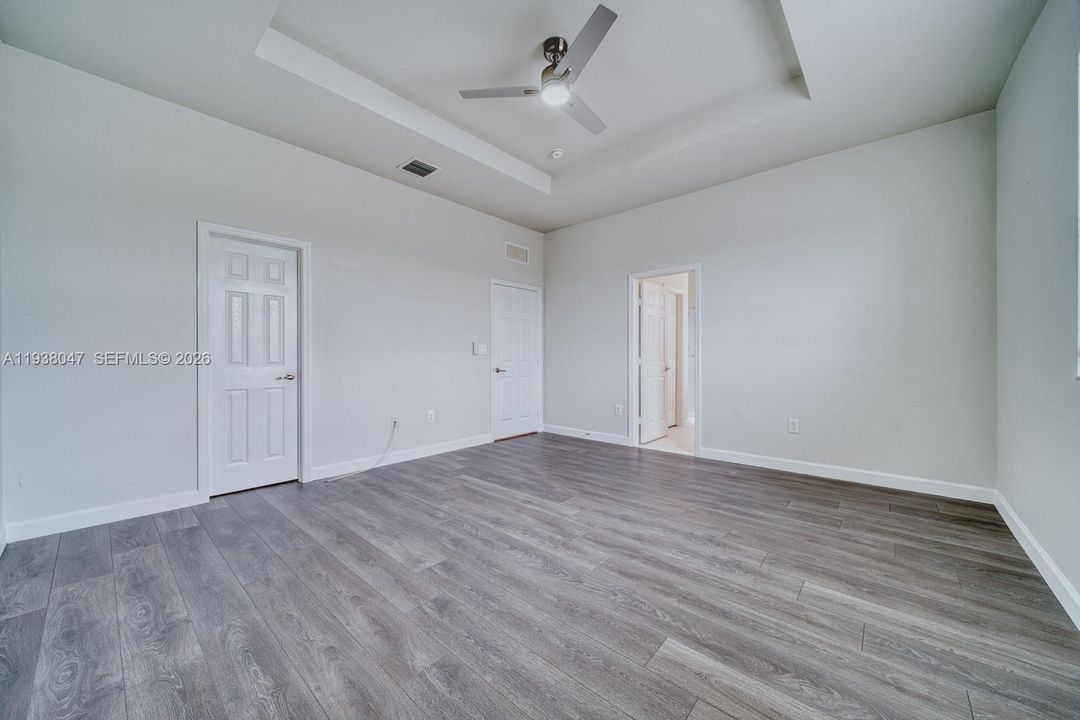 В аренду: $3,500 (4 спален, 2 ванн, 2420 Квадратных фут)