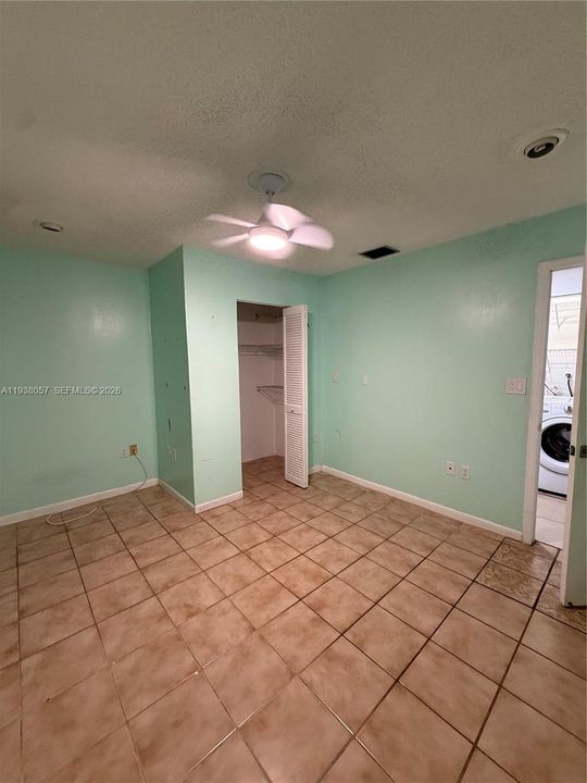 For Sale: $550,000 (4 beds, 2 baths, 1365 Square Feet)