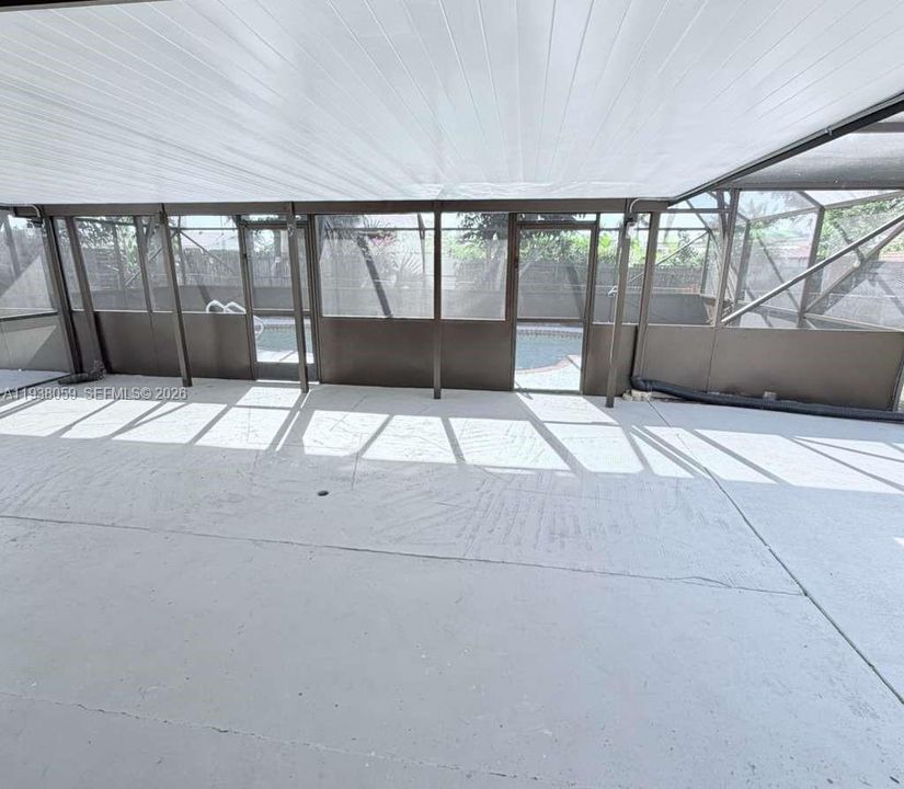 En Renta: $2,400 (2 camas, 1 baños, 1566 Pies cuadrados)