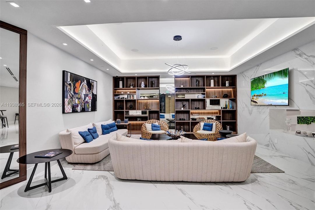 For Sale: $599,000 (3 beds, 2 baths, 1696 Square Feet)