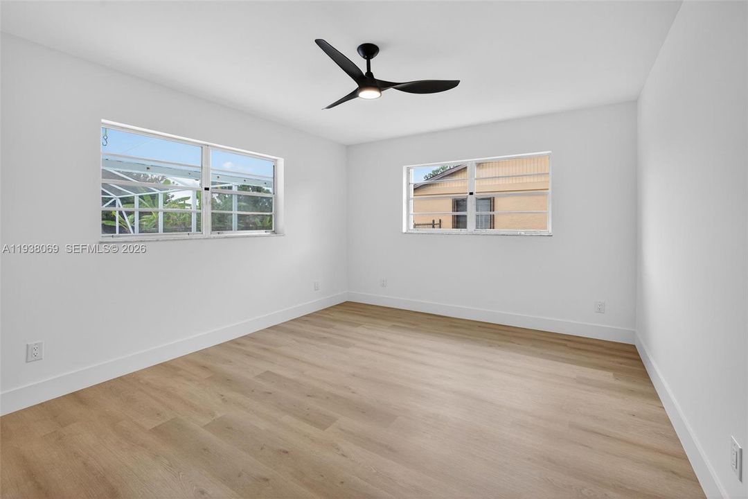 En Venta: $494,000 (4 camas, 2 baños, 2089 Pies cuadrados)