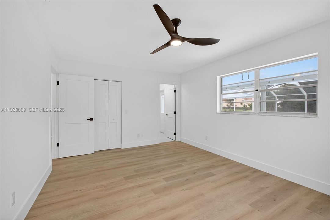 En Venta: $494,000 (4 camas, 2 baños, 2089 Pies cuadrados)