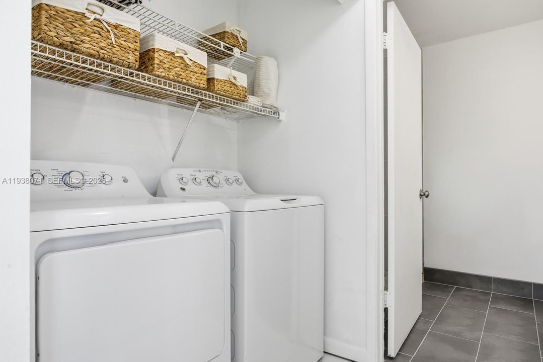 En Renta: $3,100 (3 camas, 2 baños, 1365 Pies cuadrados)