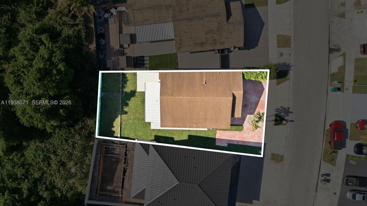 En Renta: $3,100 (3 camas, 2 baños, 1365 Pies cuadrados)