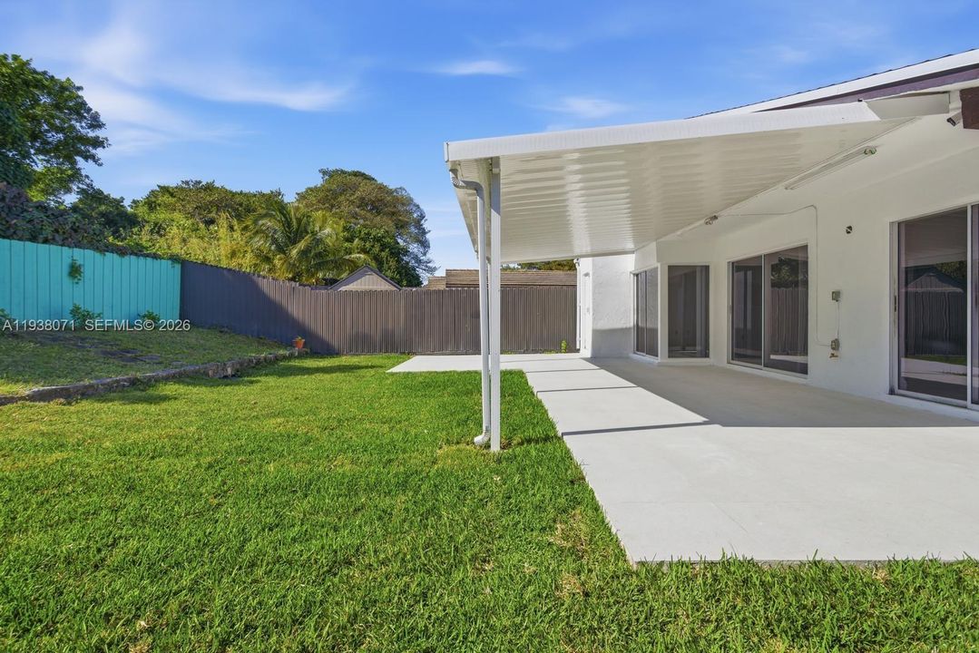 En Renta: $3,100 (3 camas, 2 baños, 1365 Pies cuadrados)