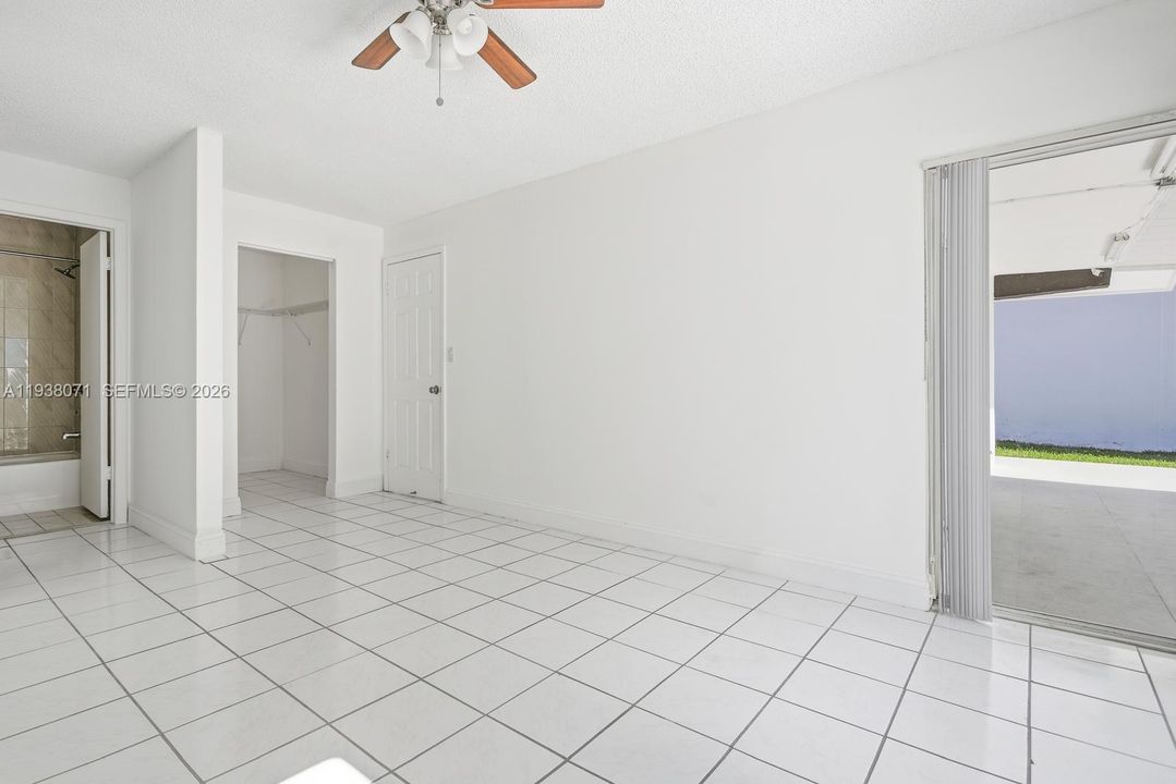 En Renta: $3,100 (3 camas, 2 baños, 1365 Pies cuadrados)