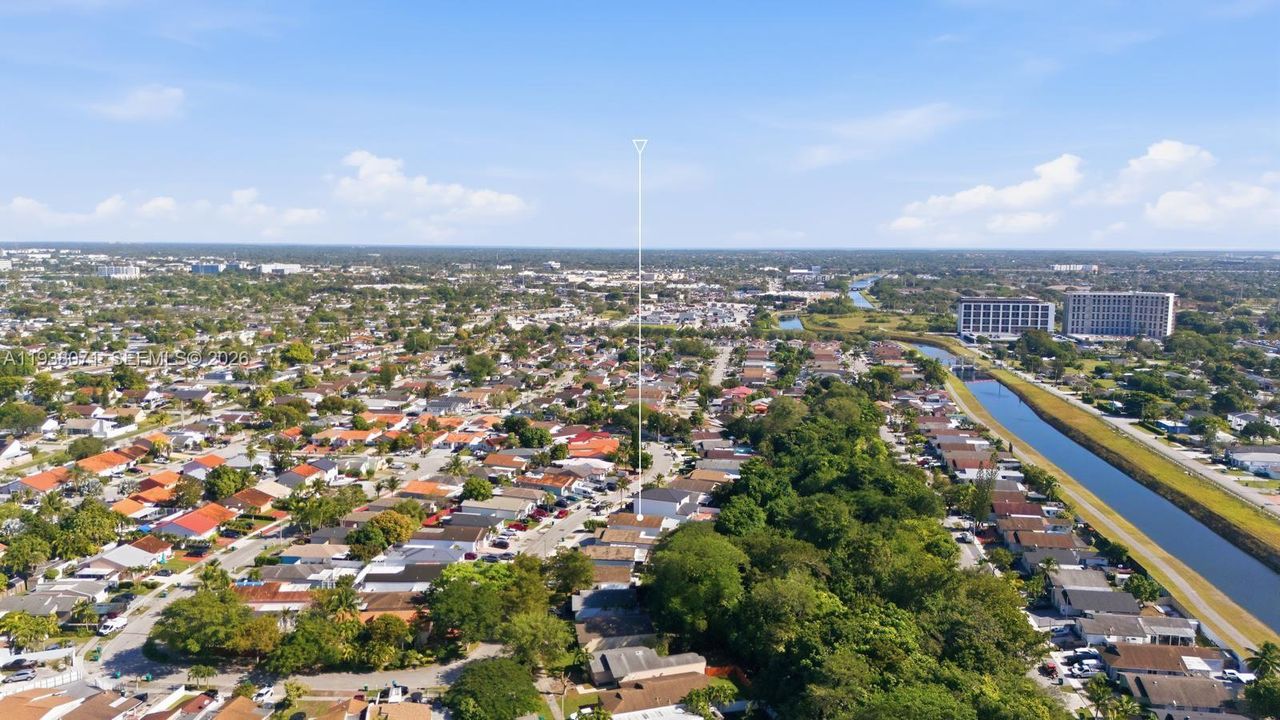 En Renta: $3,100 (3 camas, 2 baños, 1365 Pies cuadrados)