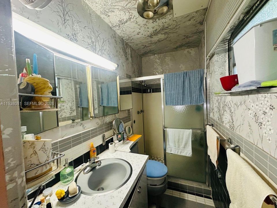 For Sale: $2,000,000 (0.22 acres)