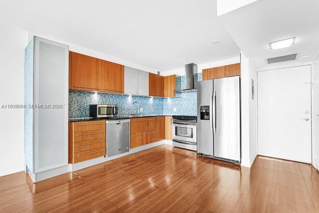 En Renta: $2,950 (1 camas, 1 baños, 991 Pies cuadrados)