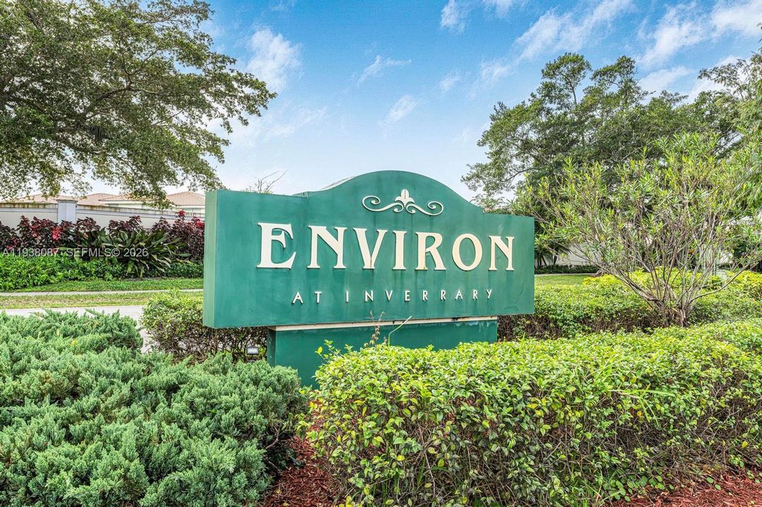 For Rent: $2,000 (2 beds, 2 baths, 1160 Square Feet)