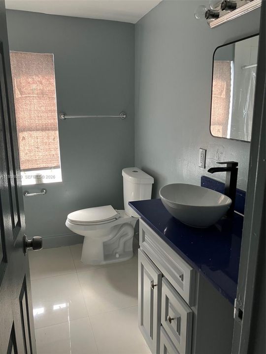 En Renta: $2,750 (5 camas, 2 baños, 1738 Pies cuadrados)